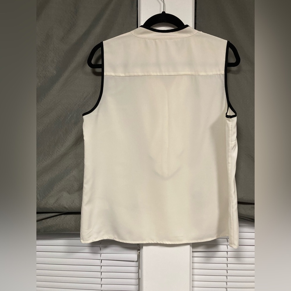 Calvin Klein Cream Sleeveless Ruffle Blouse with Black Trim - Picture 9 of 9